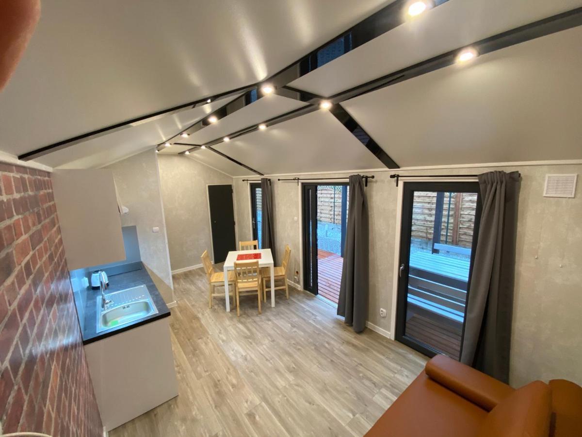Domy Nad Morzem - Chata Pirata- Tiny House Dziwnów 외부 사진
